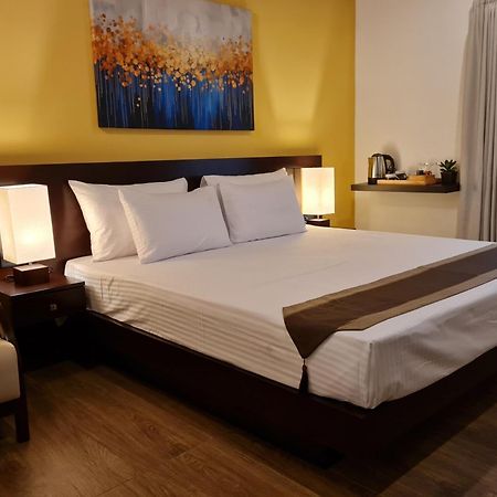 City Oasis 66 Негомбо Екстер'єр фото